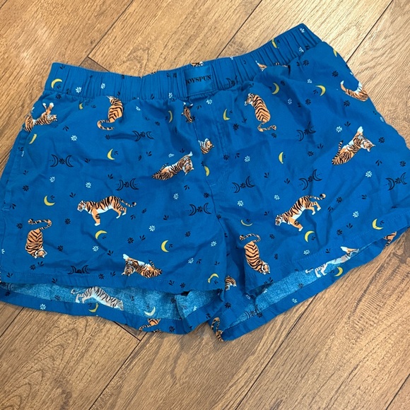 Playful Tiger Print Blue Shorts Joyspun brand size medium (8-10) women’s pajamas - Picture 1 of 3